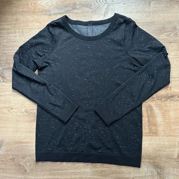 Lululemon Swiftly Tech Long Sleeve  (Breeze) Size 6 Black / White - Picture 5 of 10
